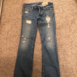 Gently Worn Hollister Men’s Jeans (Pre-Ripped)